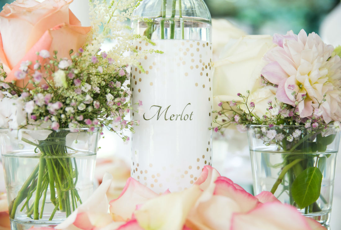 Der liebevoll dekorierte Hochzeitstisch Der liebevoll dekorierte Hochzeitstisch